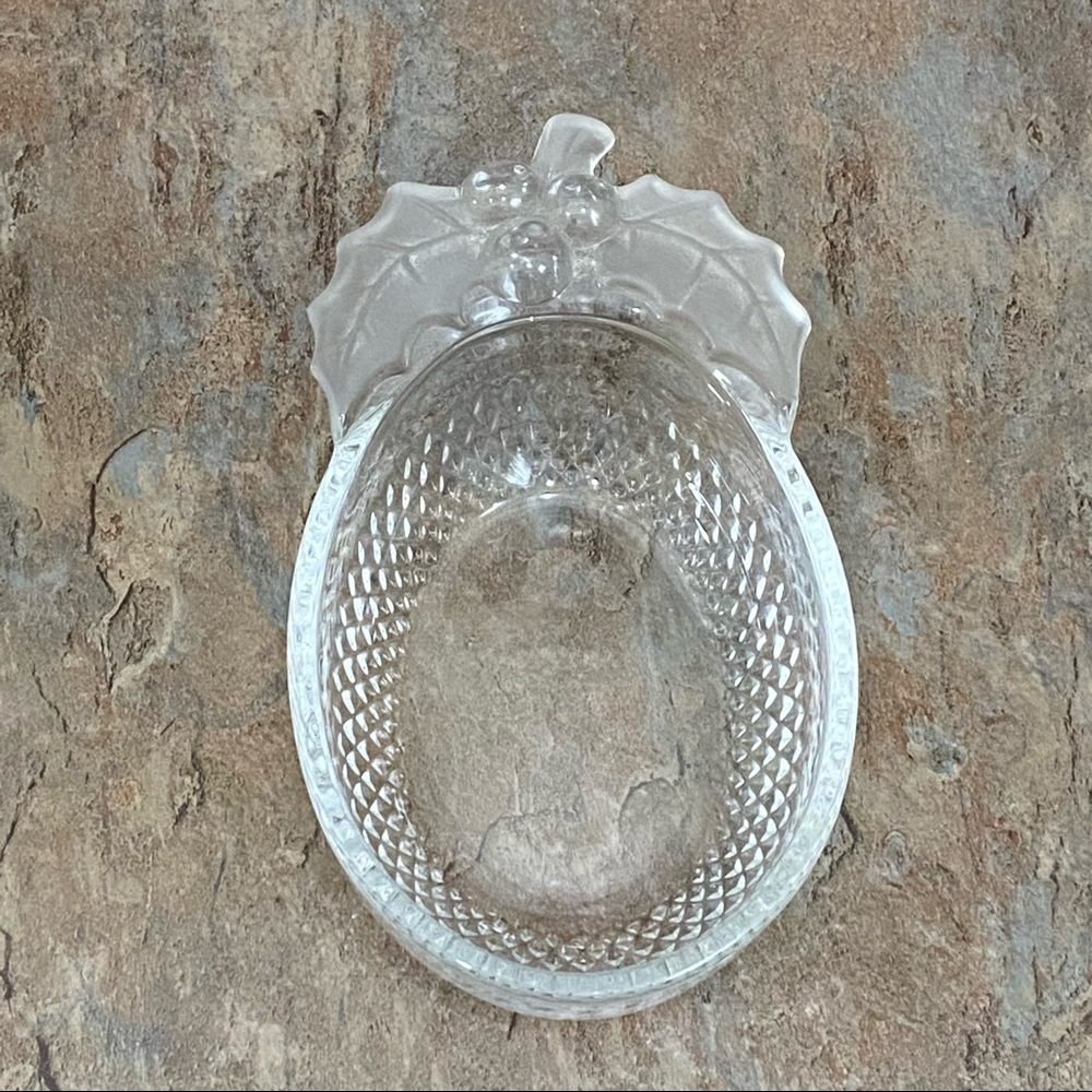 Vintage Studio Nova Japan Crystal Christmas Holiday Candy Dish